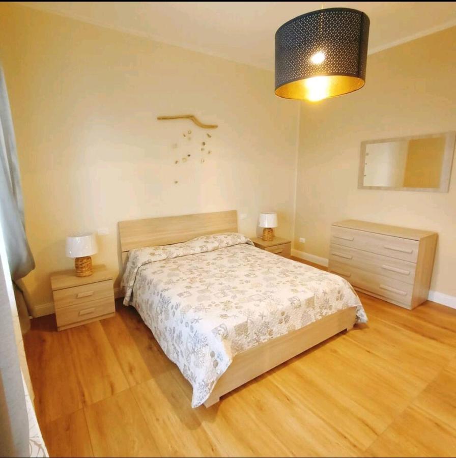 Donata Dal Mare Apartment ฟรานคาวิลลา อัลมาเร ภายนอก รูปภาพ